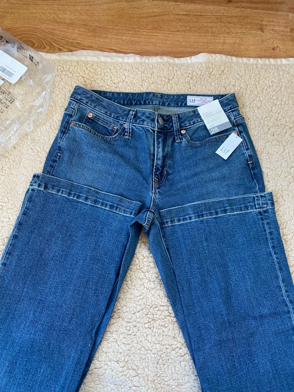 GAP  Long and Lean Curvy Mid-Blue mid Rise Boot cut flareJeans